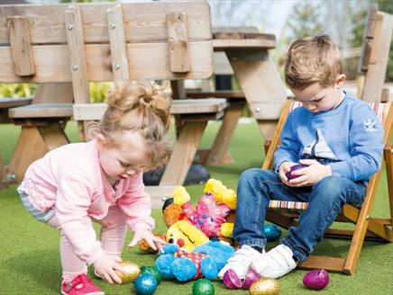 Easter Activity & Entertainment Break at Mill Rythe Holiday Village