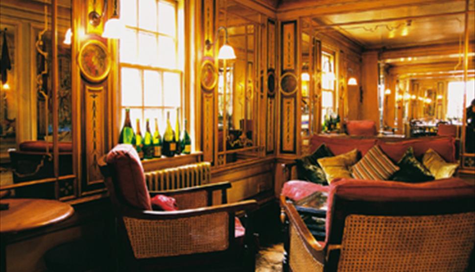 Hotel du Vin champagne bar