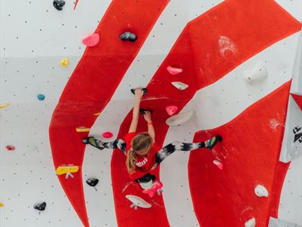 Red Spider Climbing: Feb Half Term Holiday Clubs - girl climbing indoor wall