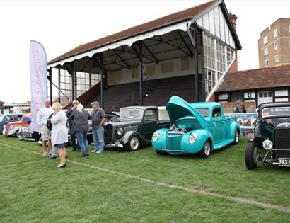 Bexhill 100 motoring club classic an custom car show