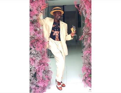 Lekiddo Sings… songs from the golden age of Jazz & Swing