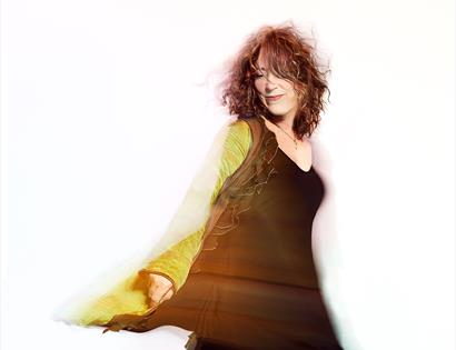 Photo of Beth Nielsen Chapman