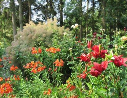 Sussex Guild Craft Show at Pashley Manor Gardens