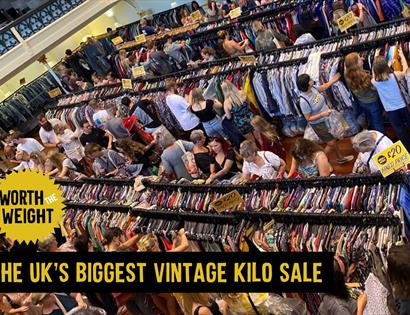 Worth The Weigth Hasting Vintage Kilo Sale