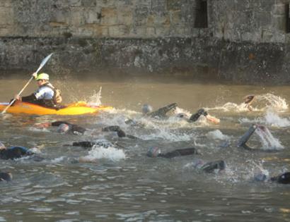 Bodiam swimmers