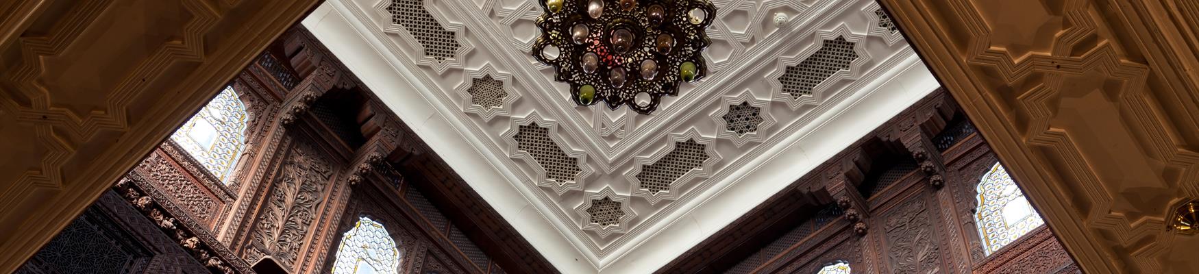 ceiling of durbar hall at hastings museum