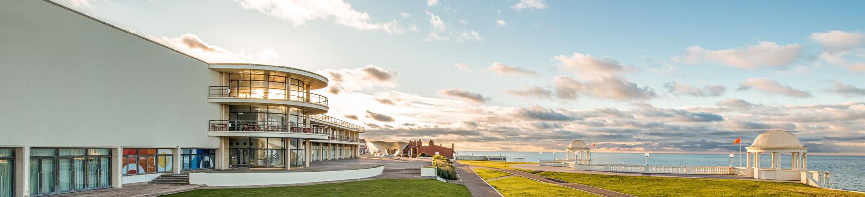 de la warr pavilion rear looking east