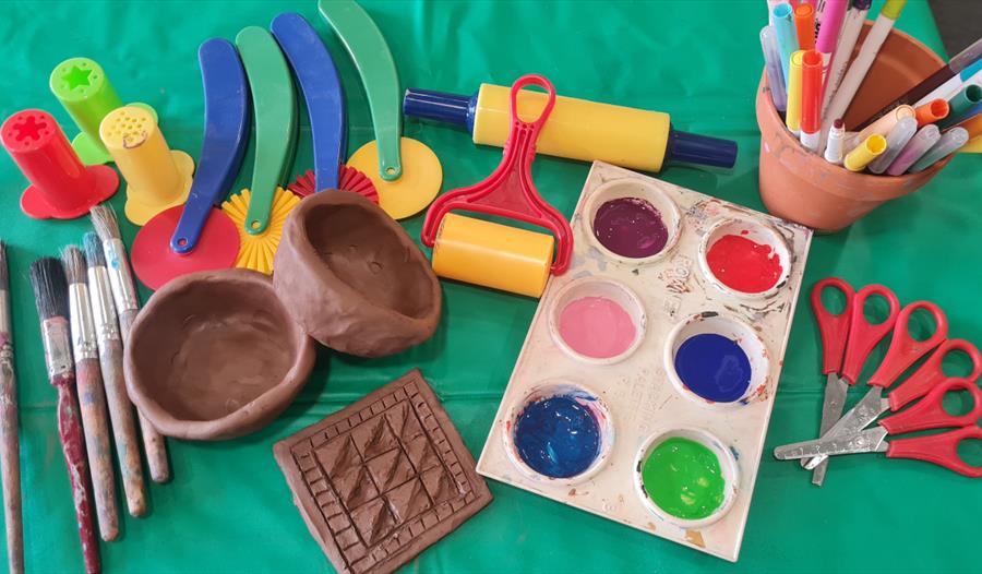 Craft workshop: Make your own medieval-style pot or tile