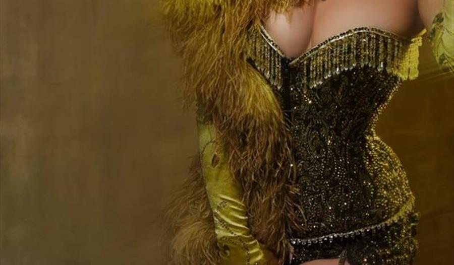 Hundred Watt Club - An evening of burlesque & vaudeville