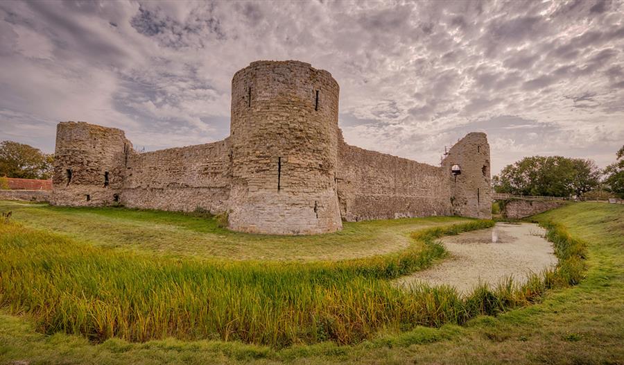 Pevensey Castle The Norman Invasion, Walk and Talk