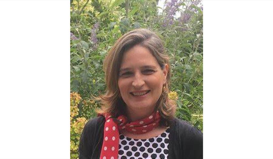 FOR THE LOVE OF LATIN: Caroline Mckenzie