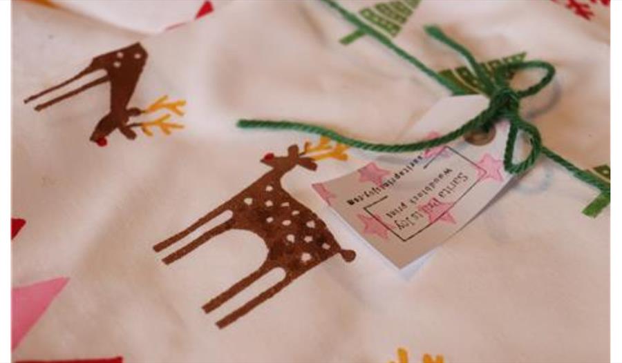 Make your own christmas cushion cover