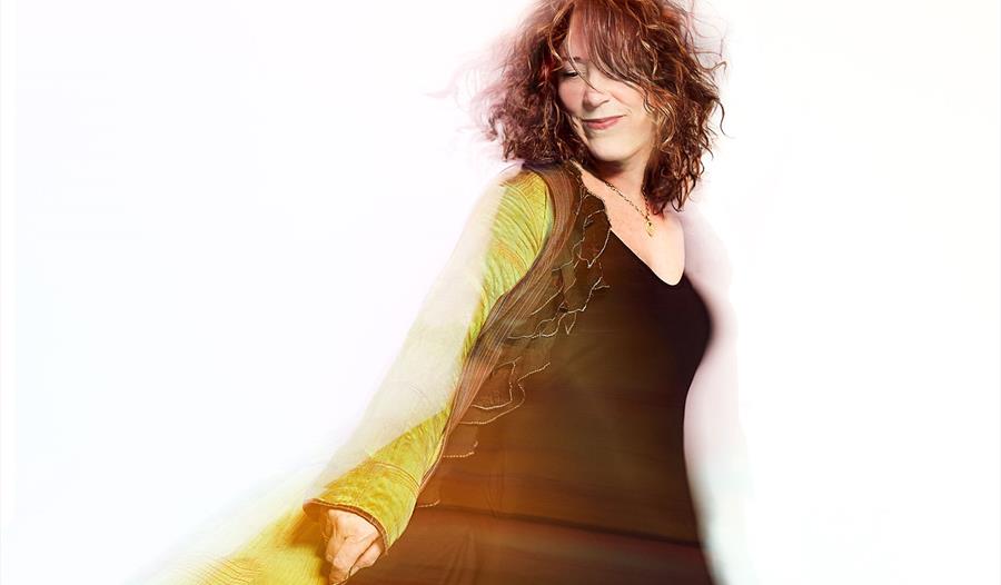 Photo of Beth Nielsen Chapman