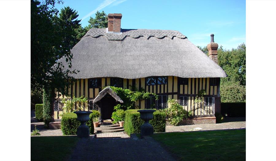 Timber framed house at Knelle Dower B&B, Northiam, East Sussex