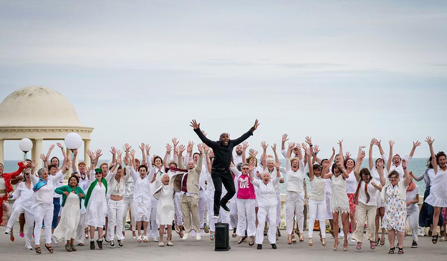 Lifted Up Community Choir live in concert with the iGospel