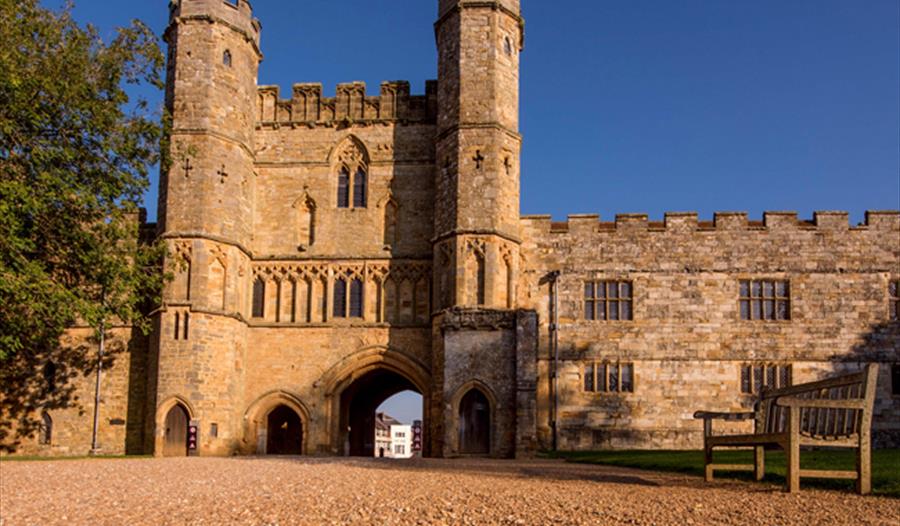 a photograph of battle abbey courtyard.