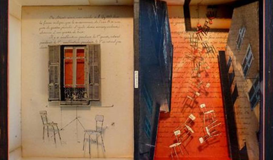 Between Lines at Saffron Gallery