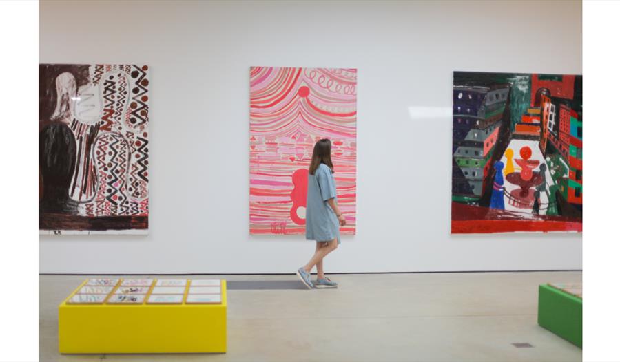 Tal R at Hastings Contemporary: eventually all museums will be ships