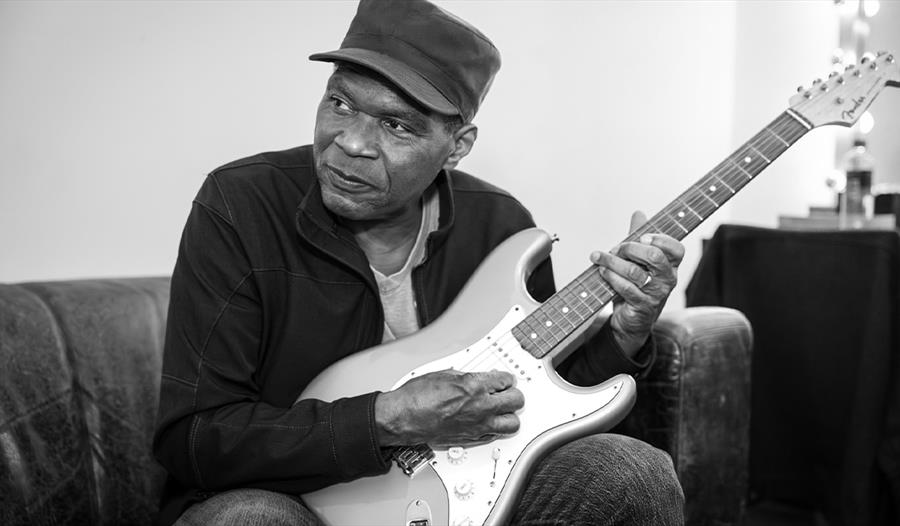 Robert Cray