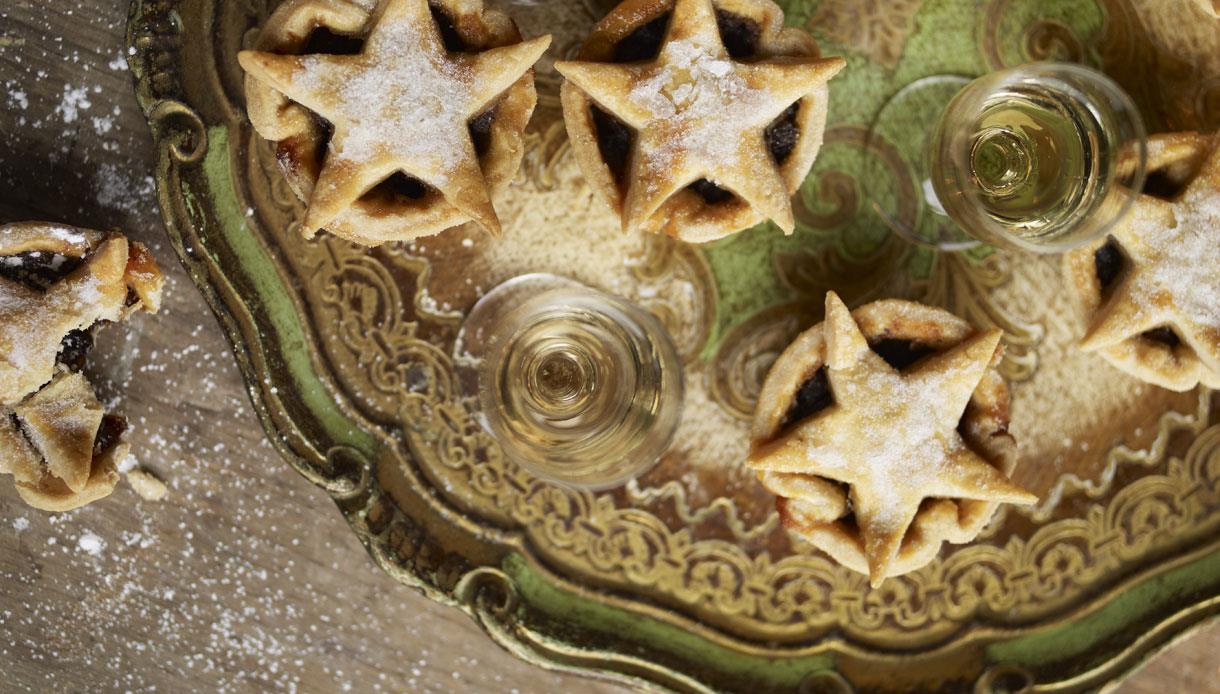 Mince pies and sherry at Bodiam Castle