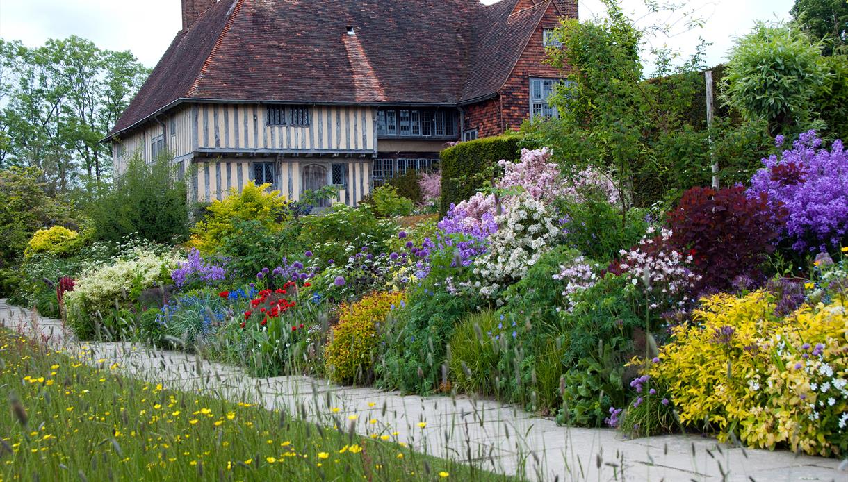 The Long Border at Great Dixter, Northiam, near Rye. © Carol Casselden