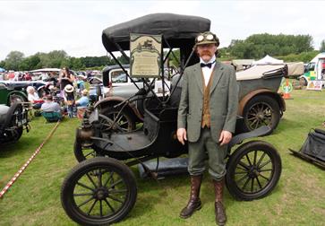 Senlac St Leonards Classic Car Show