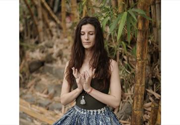 India Williams - Chakra Yoga