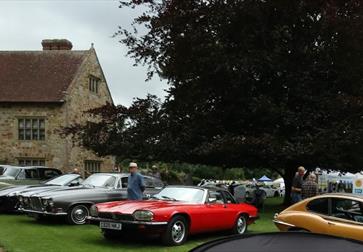 Classic Car Show with the Jaguar Enthusiasts Club