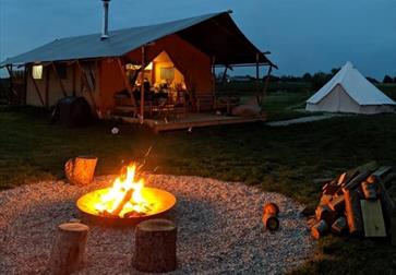 Wheatfields campfire Glamping in Appledore, Kent