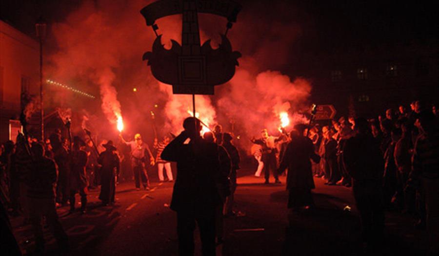 Battle bonfire procession