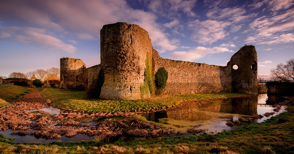 Pevensey Castle Visit 1066 Country
