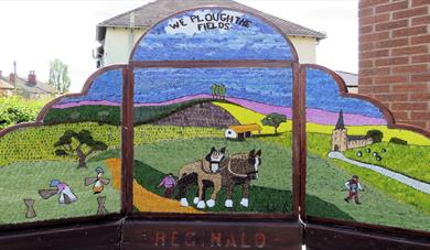 © 2019 Glyn Williams