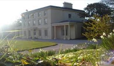 1950's Holiday Home Tour