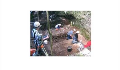 Lunchtime Talk: Slippery Bodies and Changing Places: Neolithic cave burials