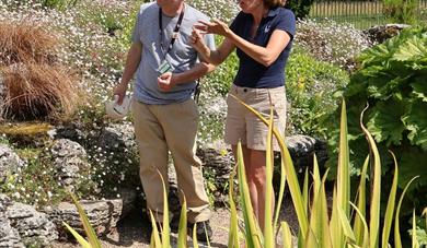 British Sign Language (BSL) Interpreted Tour at Emmetts Garden - National Trust