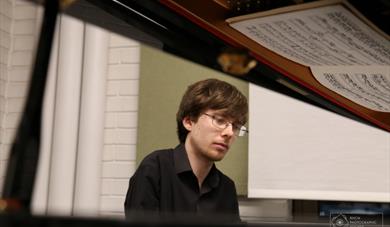 Charity Concert - Dominic Degavino