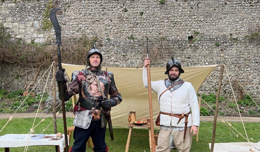 Tudor soldiers ready for action