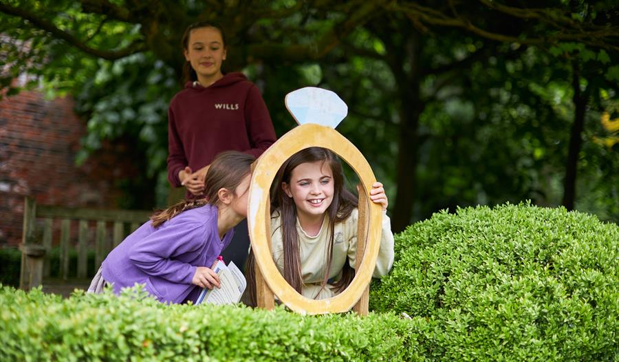 Around the World in 80 Stories