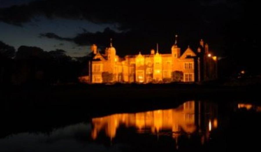 Kentwell Hall – The Enchanted Garden Light Walk