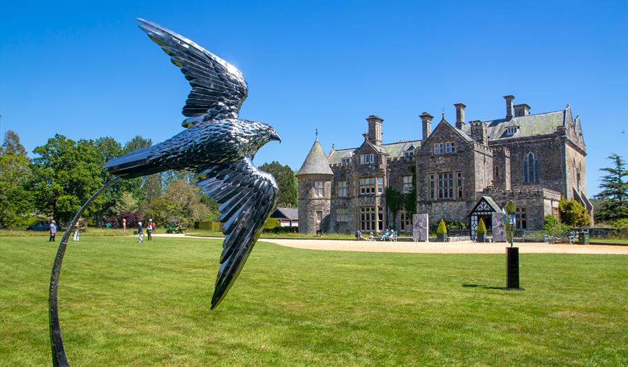 Sculpture at Beaulieu