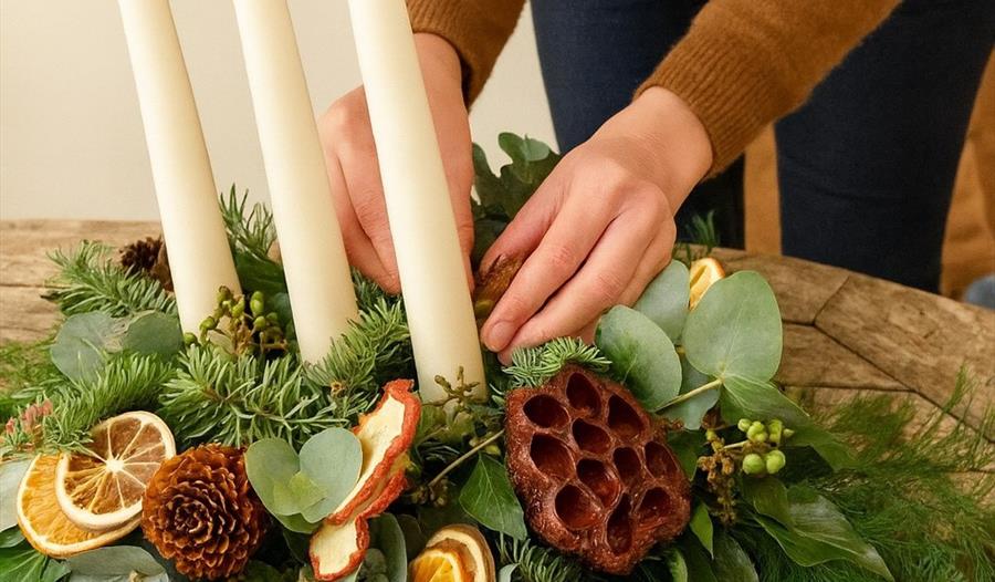 Christmas Table Centrepiece Workshop at Chartwell - National Trust