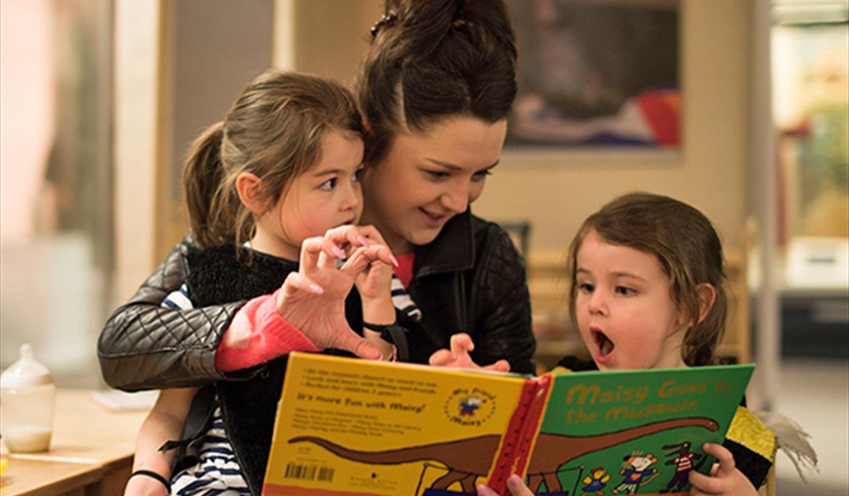 Storytime in the Gallery