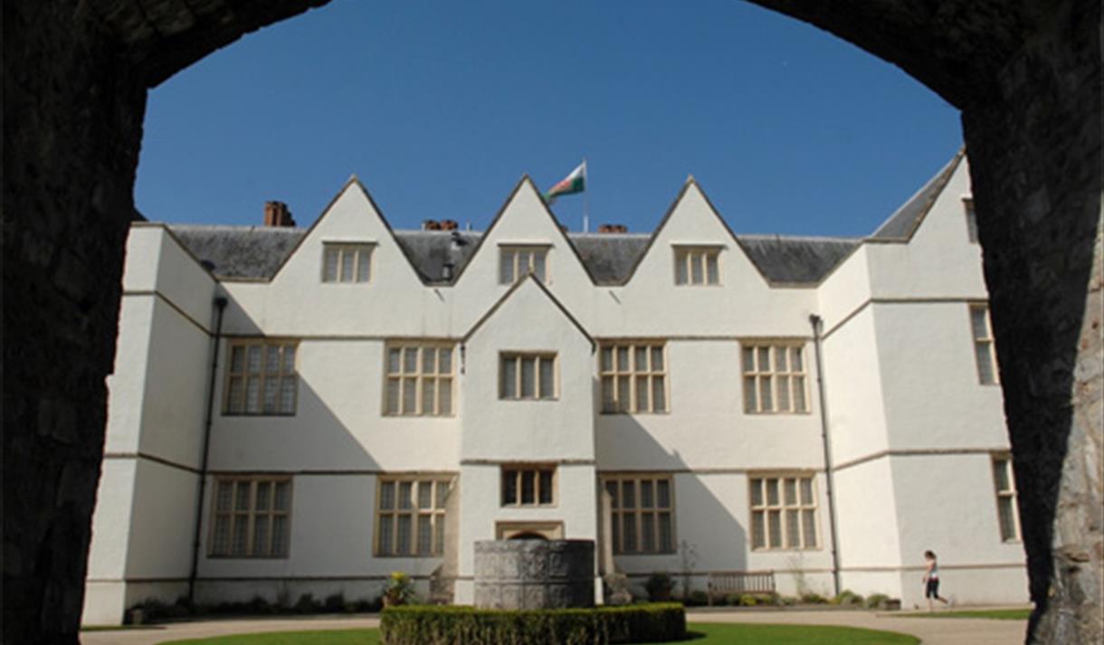 Glamorgan Vintage Car Show @ St Fagans