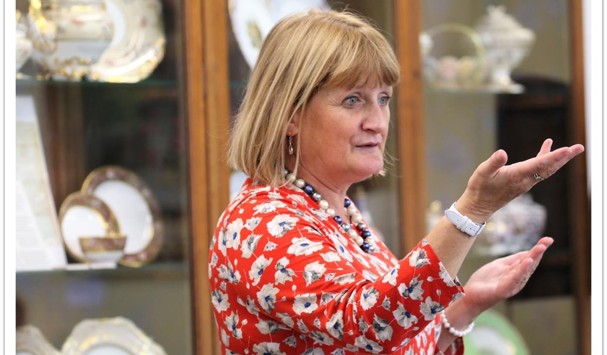 Reminisce: Recall and Relive with Kath Reynolds