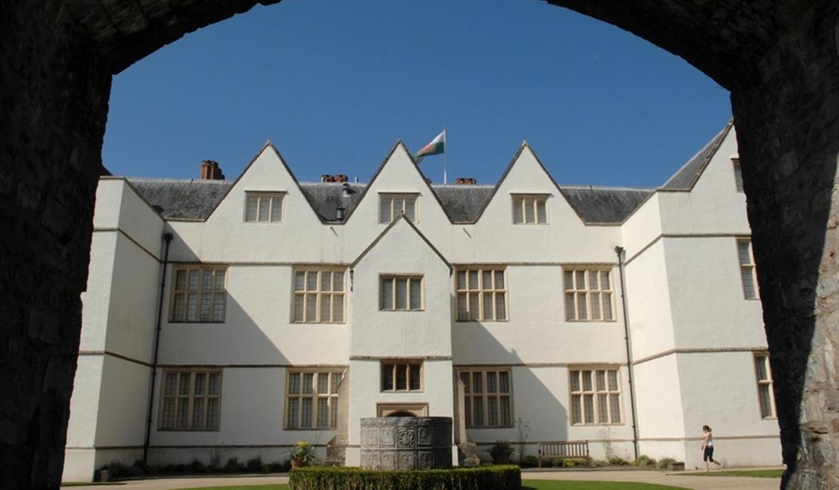 Tudor Tour for Families