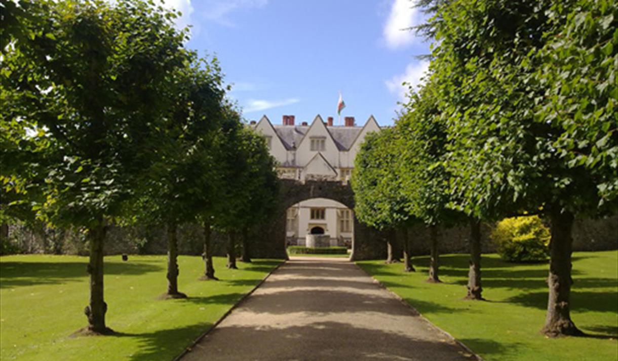 Talk: Children's Literature in Wales