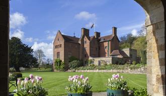 Chartwell Lawn