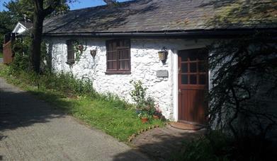 Ballawyllin Farm Cottage