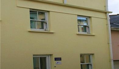 4 Mews Cottages