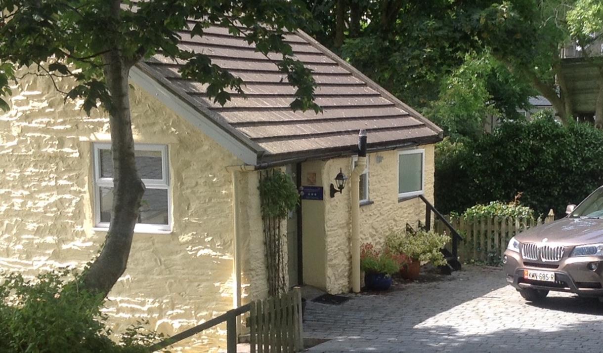 External shot of cottage